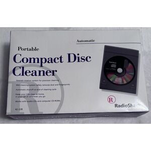 Radio‎ Shack Portable Compact Disc Cleaner has new batteries included Tested